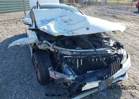 2018 Mercedes-Benz E 400 4Matic z USA, uszkodzony, nr VIN WDD1J6GB2JF019438